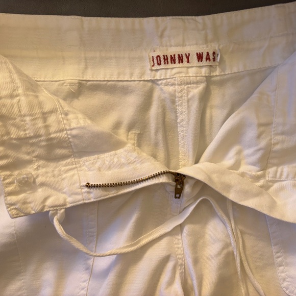 Johnny Was White Embroidered Peacock Bird Cargo Capri Pants Size S - Picture 4 of 9